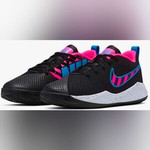 Nike Unisex Kids’ Team Hustle Quick 2 (GS) Basketball Shoes Size 6Y NWOT $99